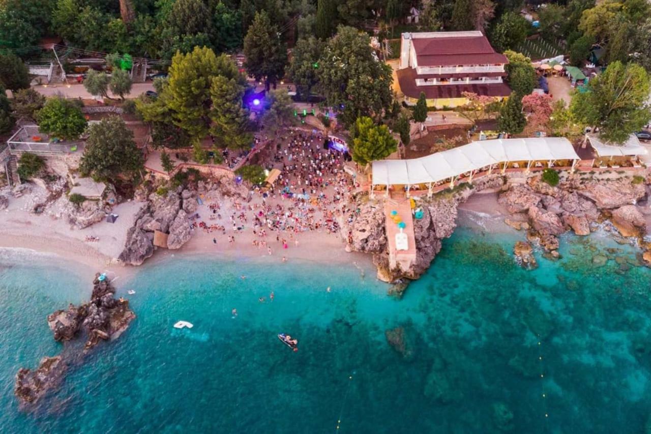 Hotel Queen Vasilika Dhërmi Exteriér fotografie