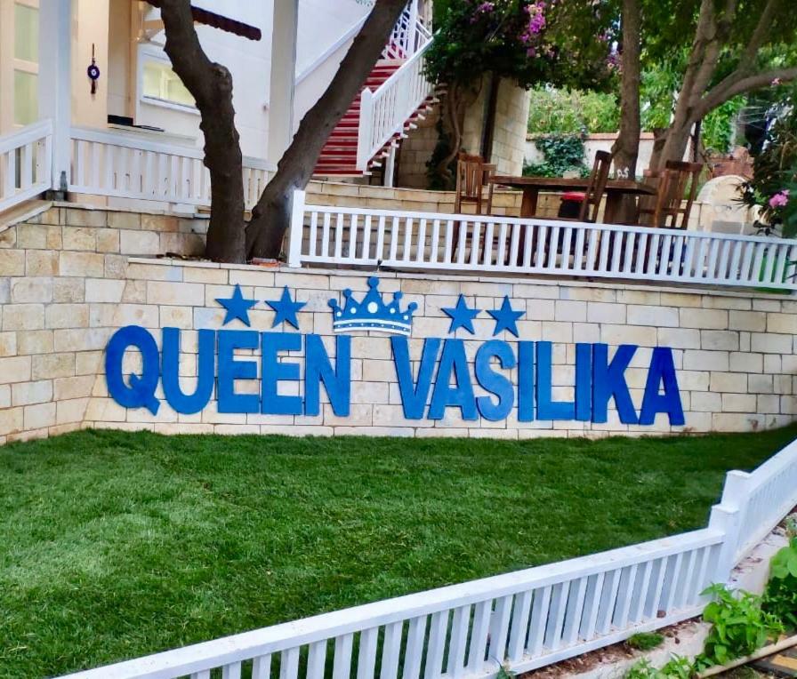 Hotel Queen Vasilika Dhërmi Exteriér fotografie